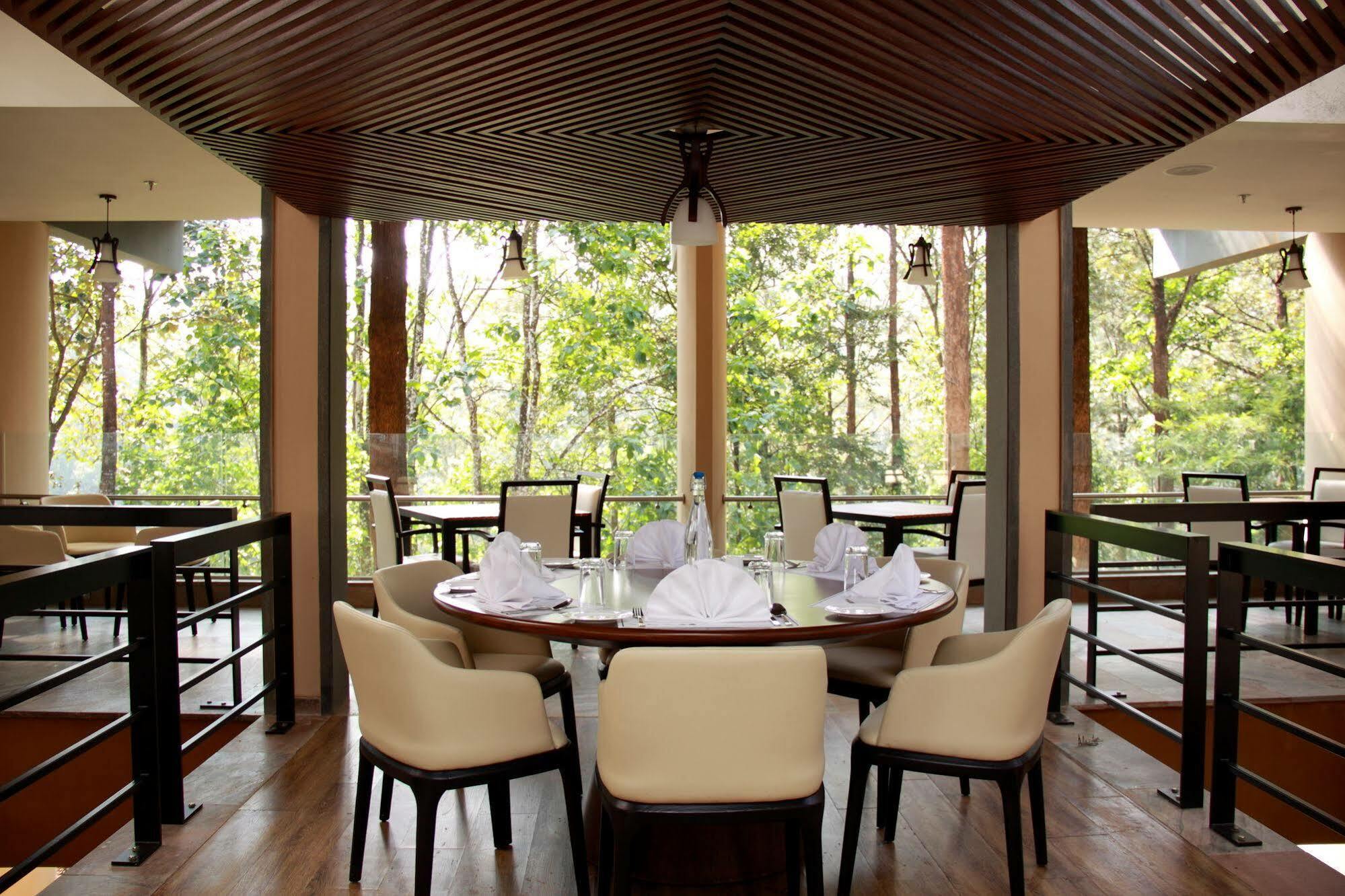 The Ibnii - Eco Luxury Resort Madikeri Luaran gambar