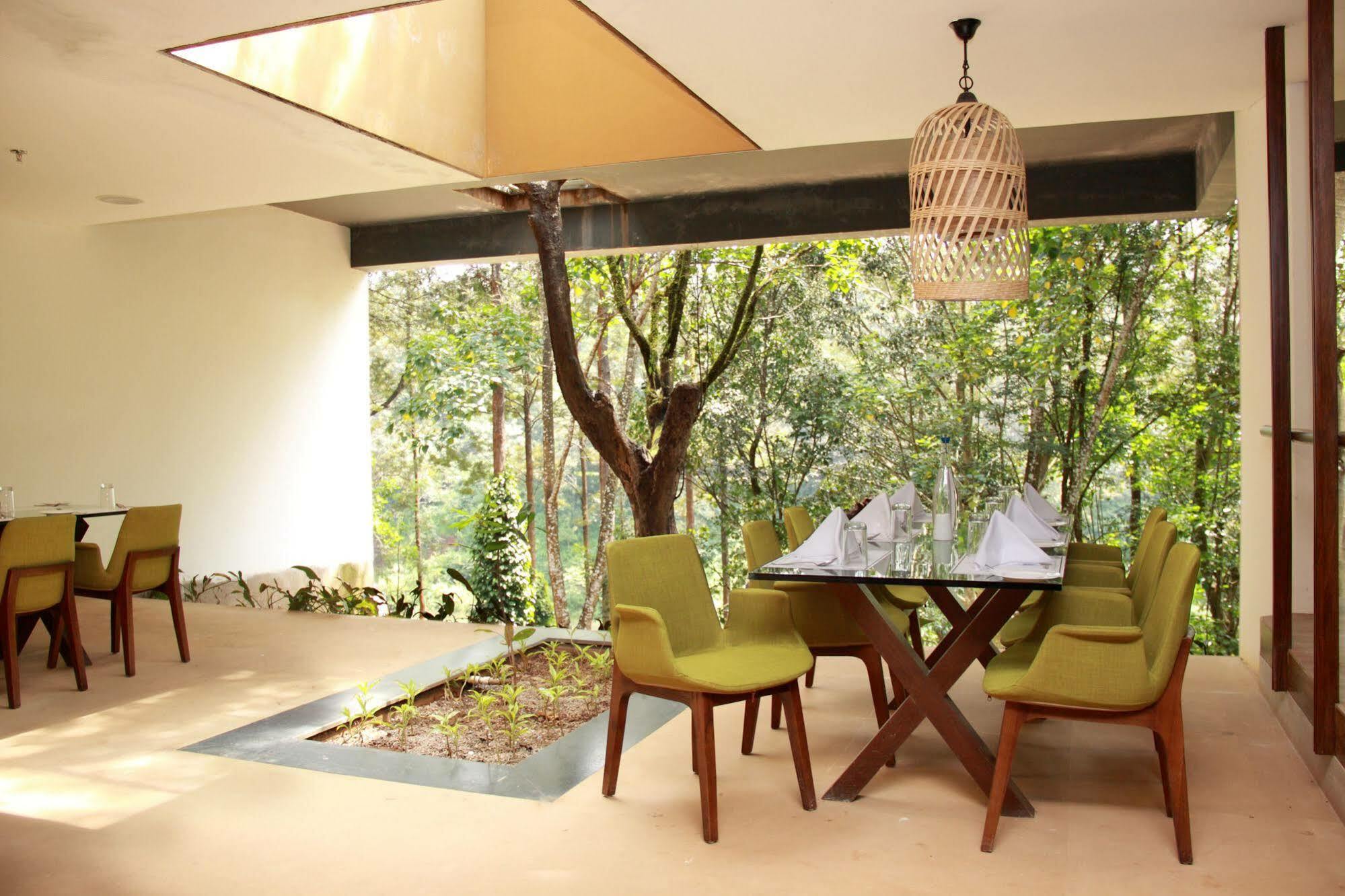 The Ibnii - Eco Luxury Resort Madikeri Luaran gambar